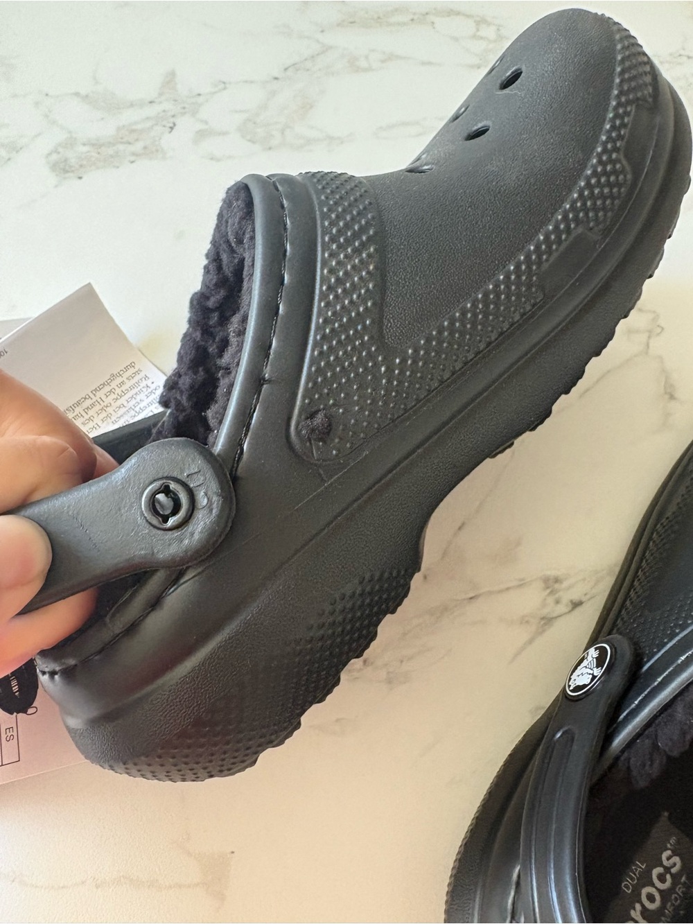CROCS Kids Black Faux-Fur Lined Clog 11 *Flaw - Picture 4 of 5